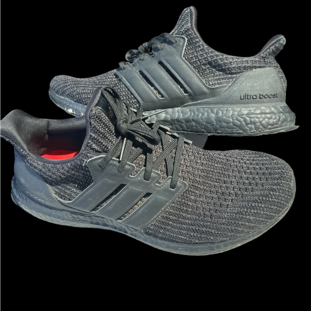 Adidas mens ultra boost  black size 11